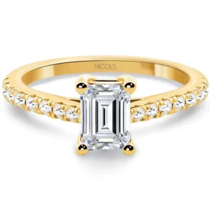 Anillo Diamante talla esmeralda Camille 0.60 Oro Amarillo