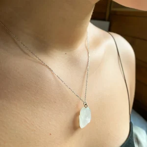 colgante piedra luna