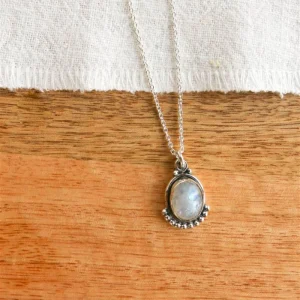 colgante piedra luna